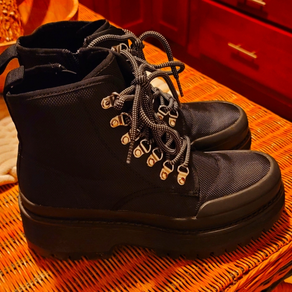 Steve Madden Timbor